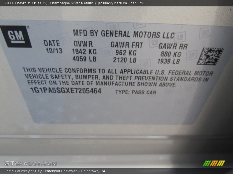Champagne Silver Metallic / Jet Black/Medium Titanium 2014 Chevrolet Cruze LS