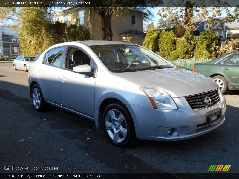 Brilliant Silver / Charcoal 2009 Nissan Sentra 2.0