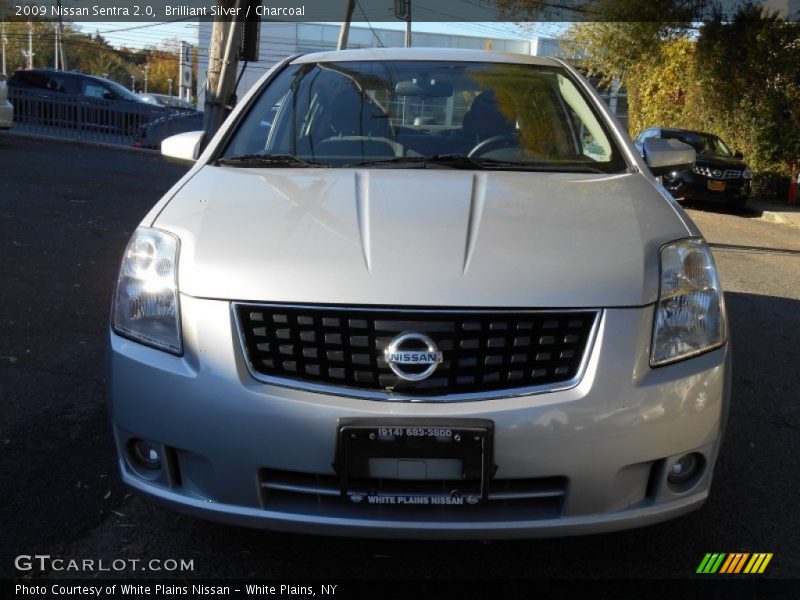 Brilliant Silver / Charcoal 2009 Nissan Sentra 2.0