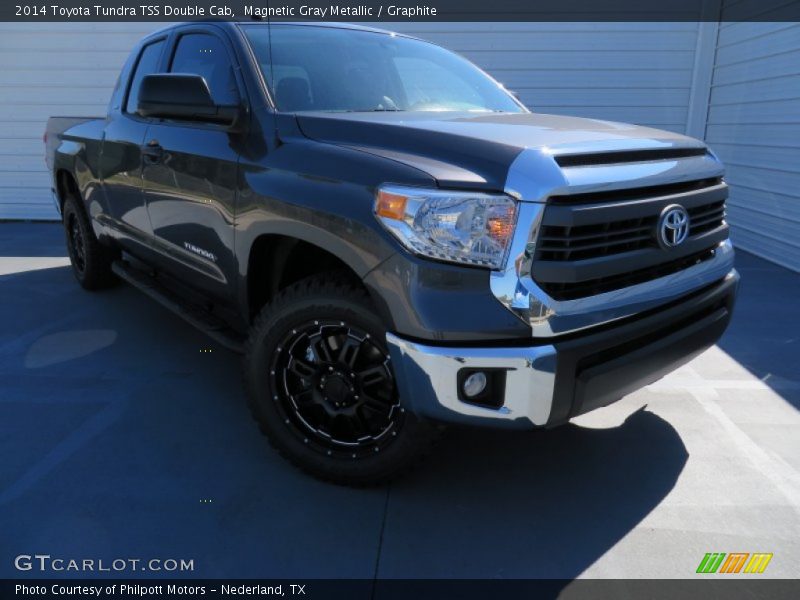 Magnetic Gray Metallic / Graphite 2014 Toyota Tundra TSS Double Cab
