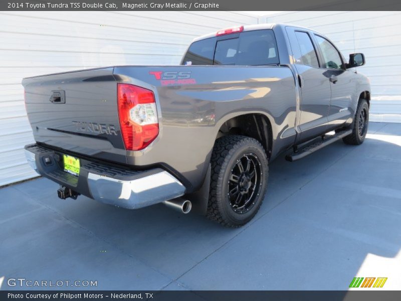 Magnetic Gray Metallic / Graphite 2014 Toyota Tundra TSS Double Cab