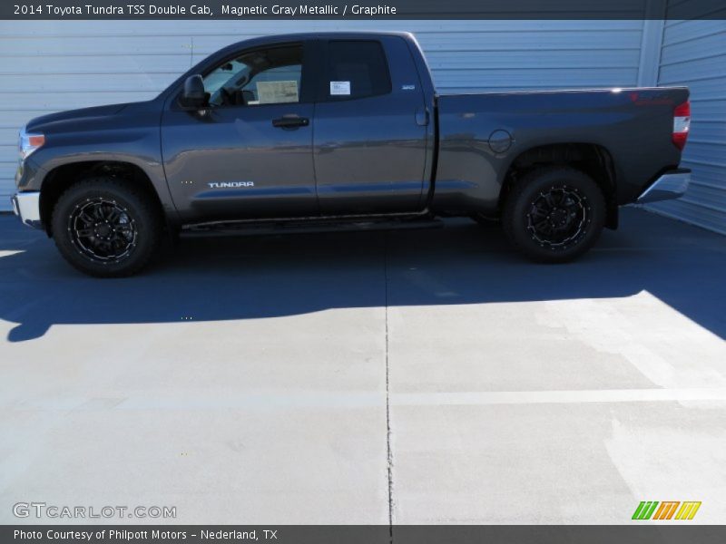 Magnetic Gray Metallic / Graphite 2014 Toyota Tundra TSS Double Cab