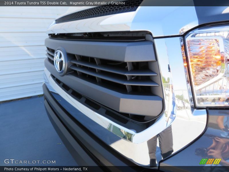 Magnetic Gray Metallic / Graphite 2014 Toyota Tundra TSS Double Cab