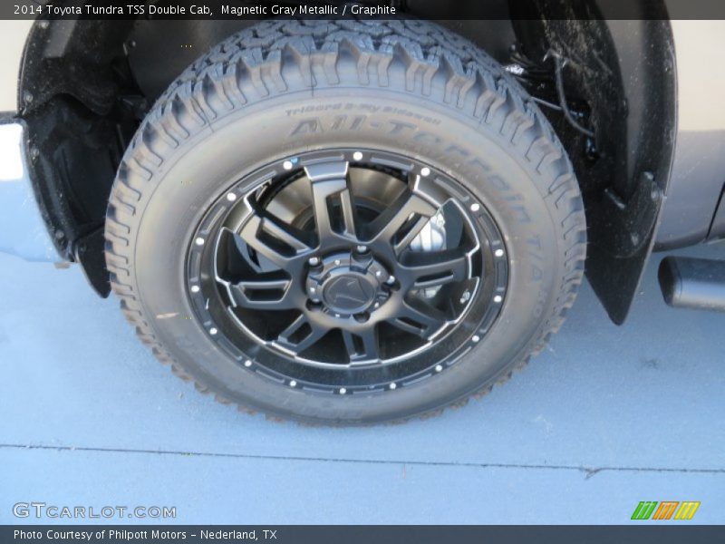 Magnetic Gray Metallic / Graphite 2014 Toyota Tundra TSS Double Cab