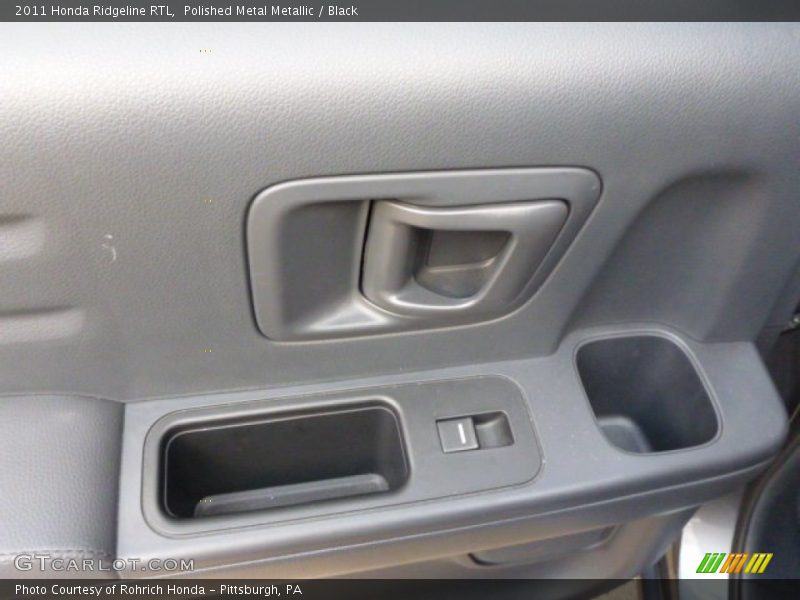 Polished Metal Metallic / Black 2011 Honda Ridgeline RTL