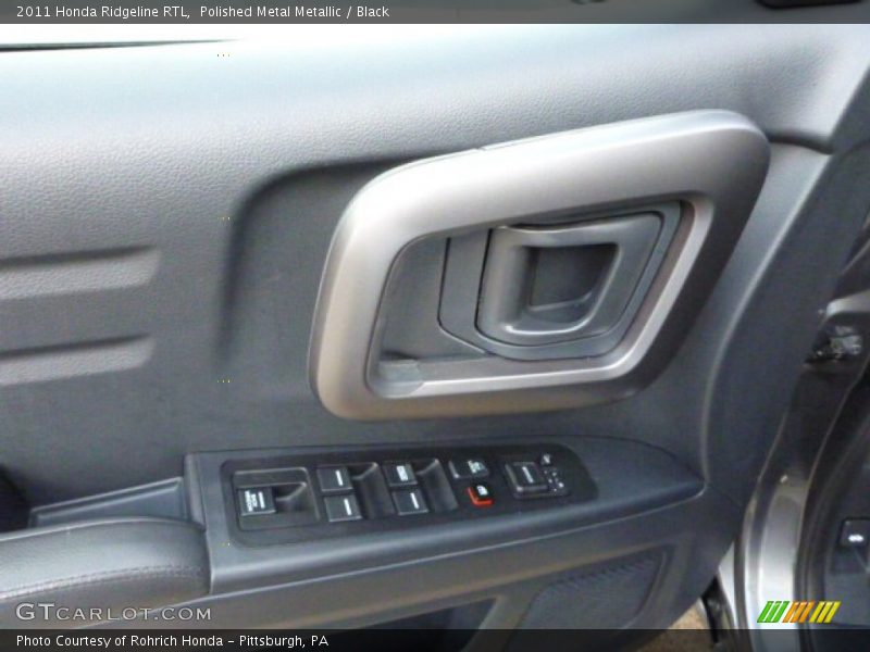 Polished Metal Metallic / Black 2011 Honda Ridgeline RTL