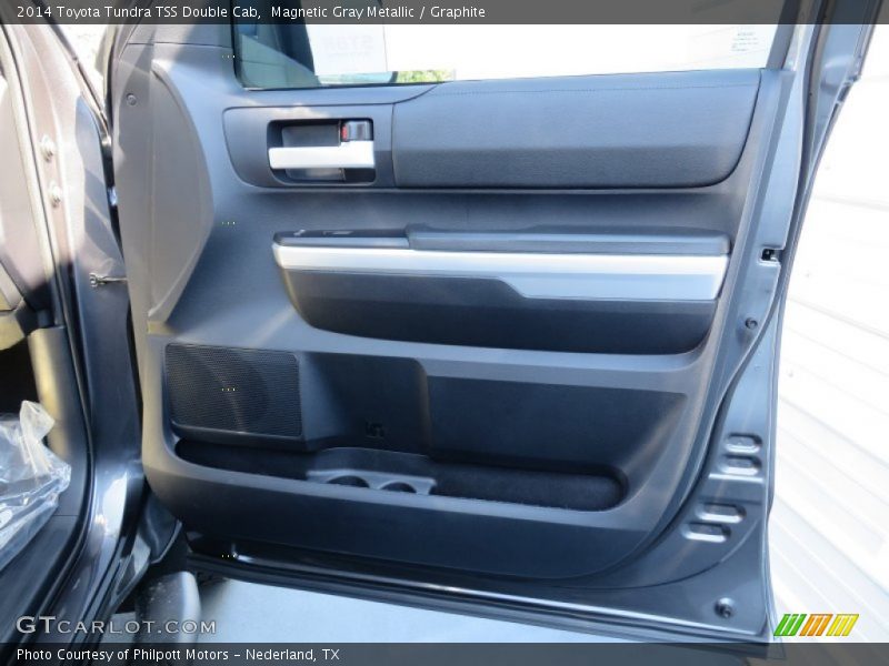 Magnetic Gray Metallic / Graphite 2014 Toyota Tundra TSS Double Cab