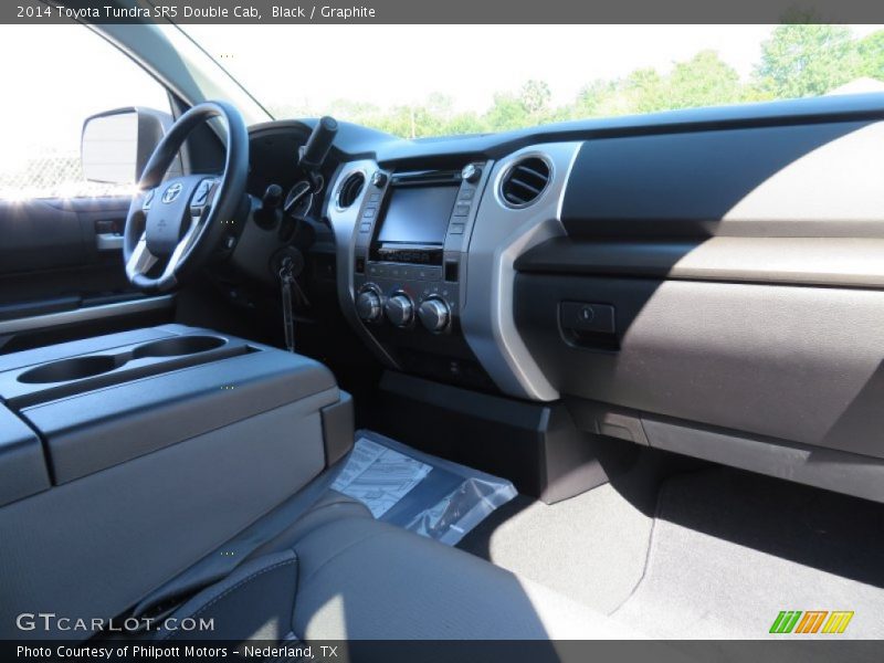 Black / Graphite 2014 Toyota Tundra SR5 Double Cab