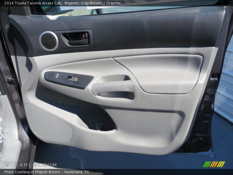 Magnetic Gray Metallic / Graphite 2014 Toyota Tacoma Access Cab