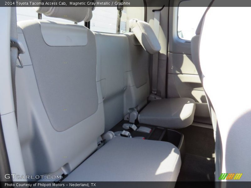 Magnetic Gray Metallic / Graphite 2014 Toyota Tacoma Access Cab