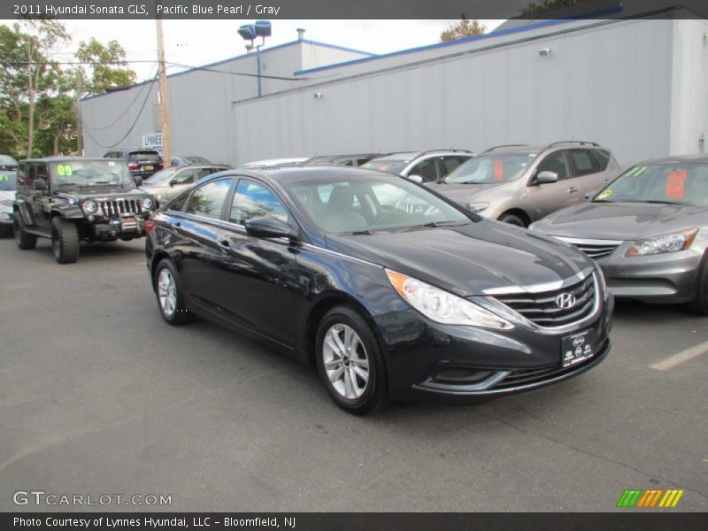 Pacific Blue Pearl / Gray 2011 Hyundai Sonata GLS