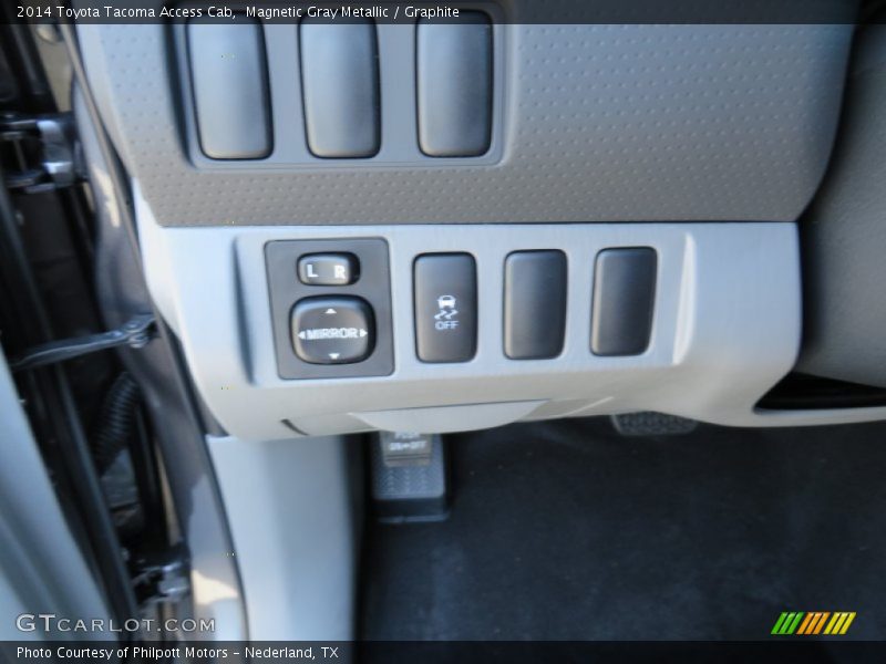 Magnetic Gray Metallic / Graphite 2014 Toyota Tacoma Access Cab