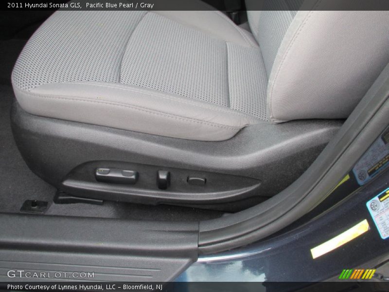 Pacific Blue Pearl / Gray 2011 Hyundai Sonata GLS