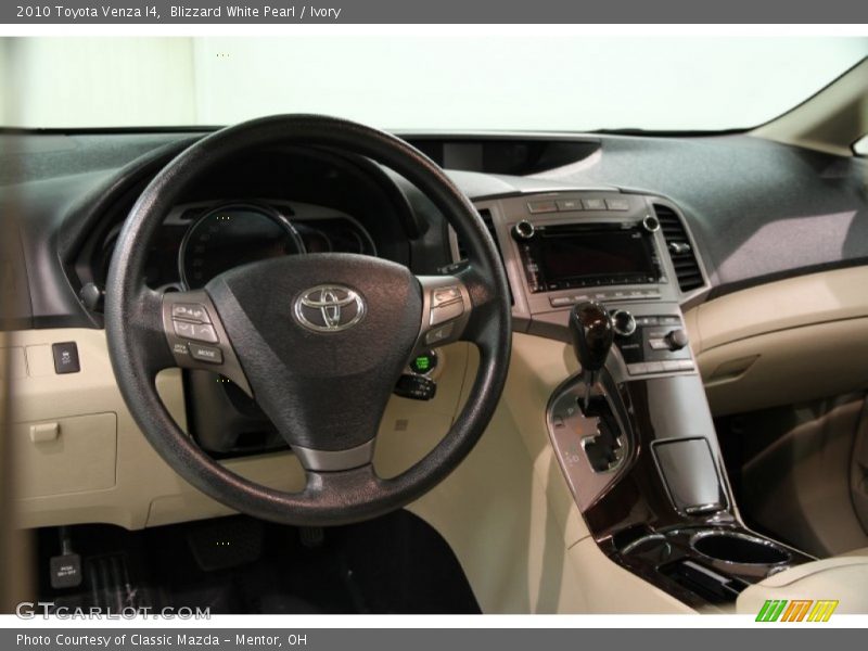 Blizzard White Pearl / Ivory 2010 Toyota Venza I4