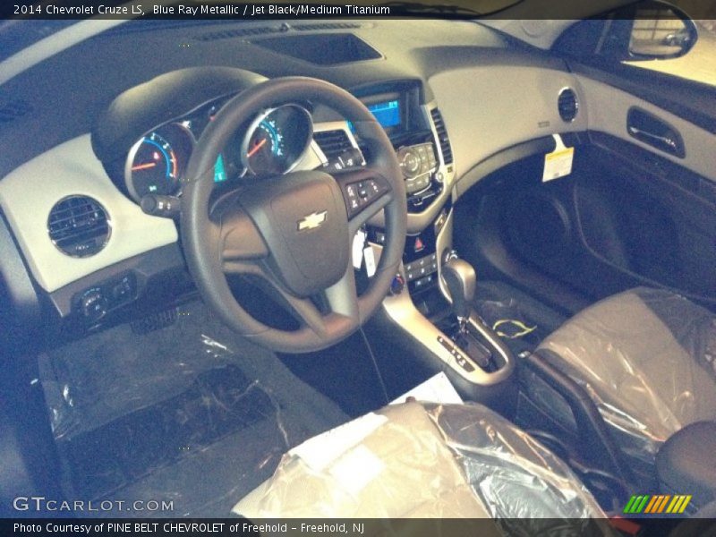 Blue Ray Metallic / Jet Black/Medium Titanium 2014 Chevrolet Cruze LS