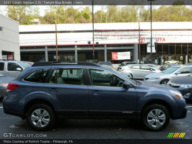Twilight Blue Metallic / Ivory 2013 Subaru Outback 2.5i