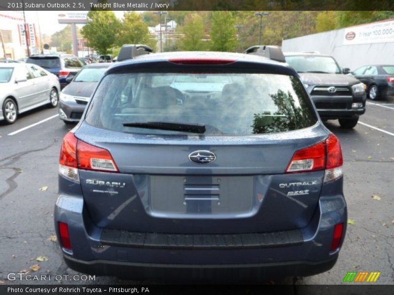 Twilight Blue Metallic / Ivory 2013 Subaru Outback 2.5i