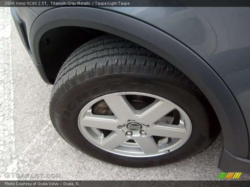 Titanium Gray Metallic / Taupe/Light Taupe 2006 Volvo XC90 2.5T