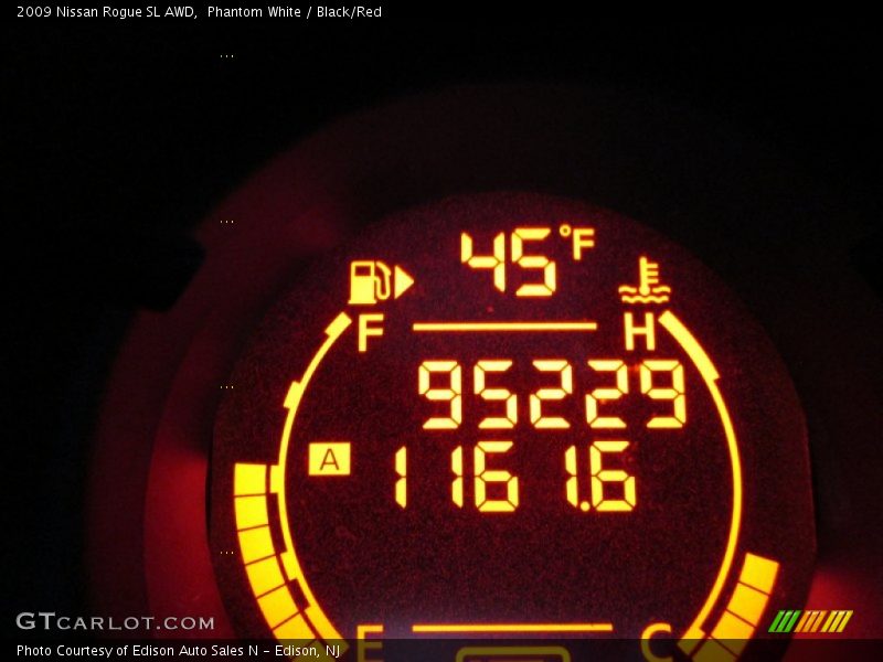 Phantom White / Black/Red 2009 Nissan Rogue SL AWD