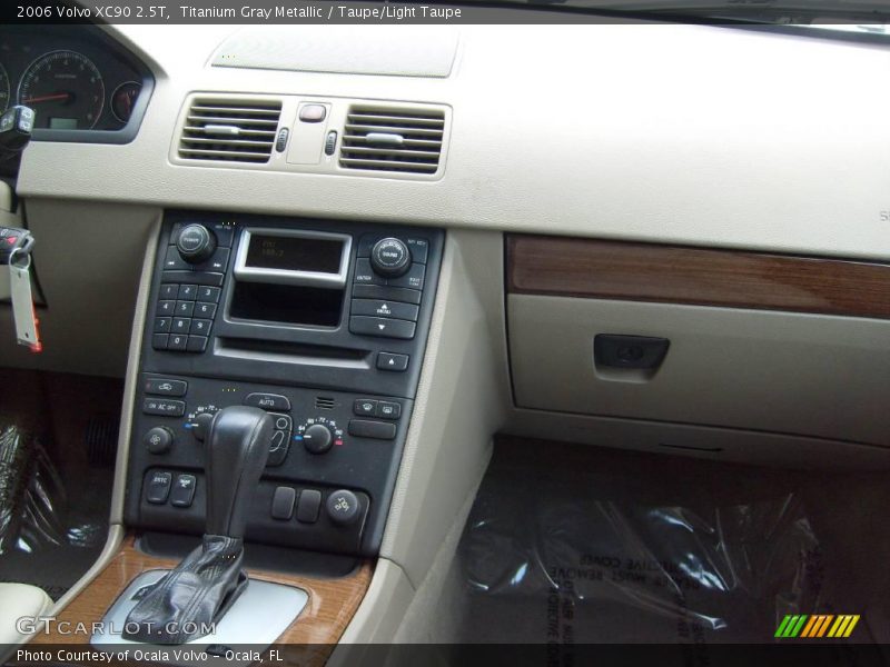 Titanium Gray Metallic / Taupe/Light Taupe 2006 Volvo XC90 2.5T