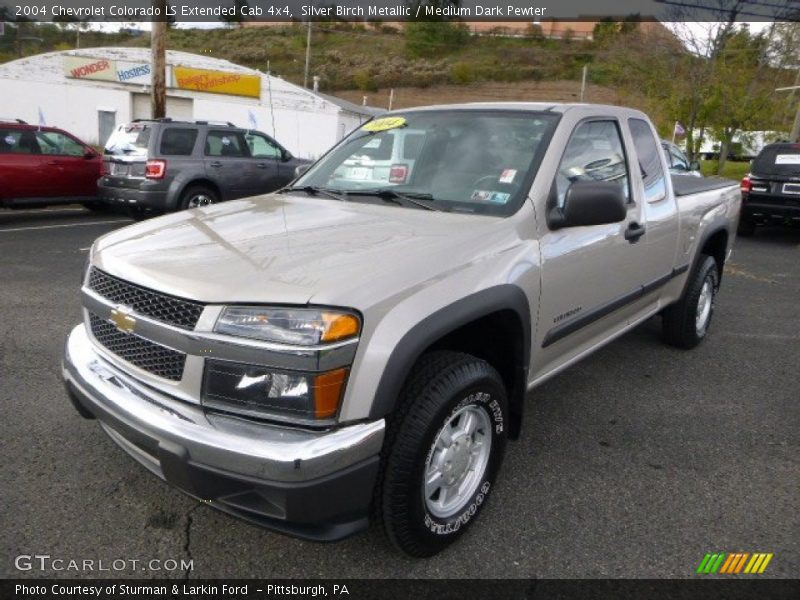 Silver Birch Metallic / Medium Dark Pewter 2004 Chevrolet Colorado LS Extended Cab 4x4