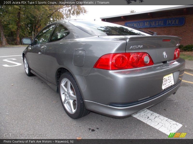 Magnesium Gray Metallic / Titanium 2005 Acura RSX Type S Sports Coupe