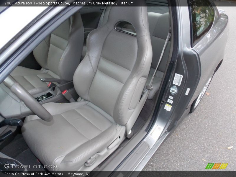 Front Seat of 2005 RSX Type S Sports Coupe