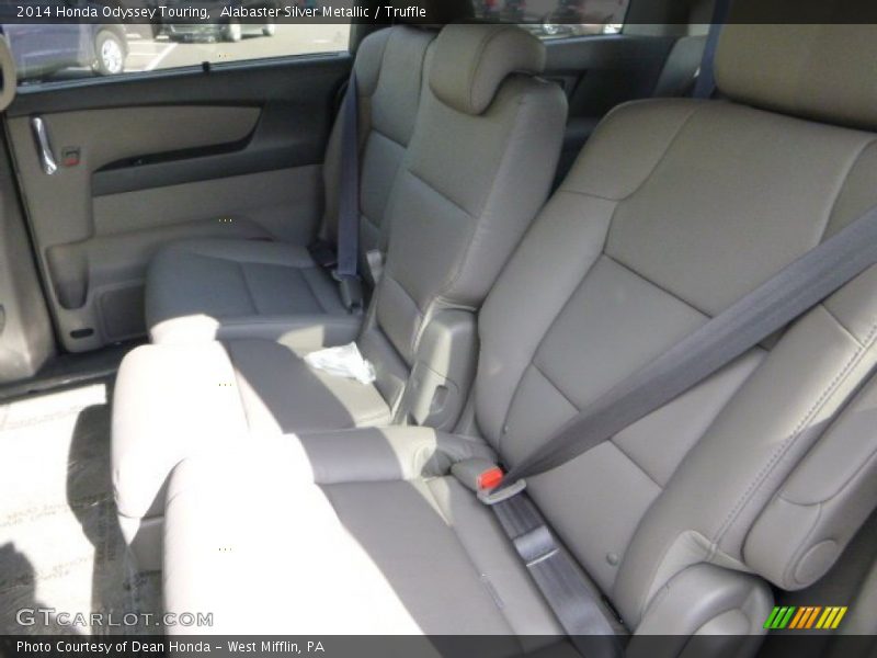 Alabaster Silver Metallic / Truffle 2014 Honda Odyssey Touring