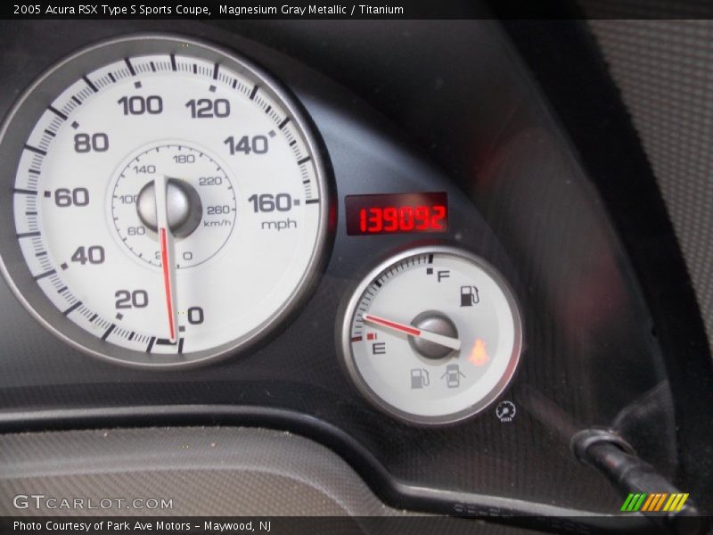 Magnesium Gray Metallic / Titanium 2005 Acura RSX Type S Sports Coupe