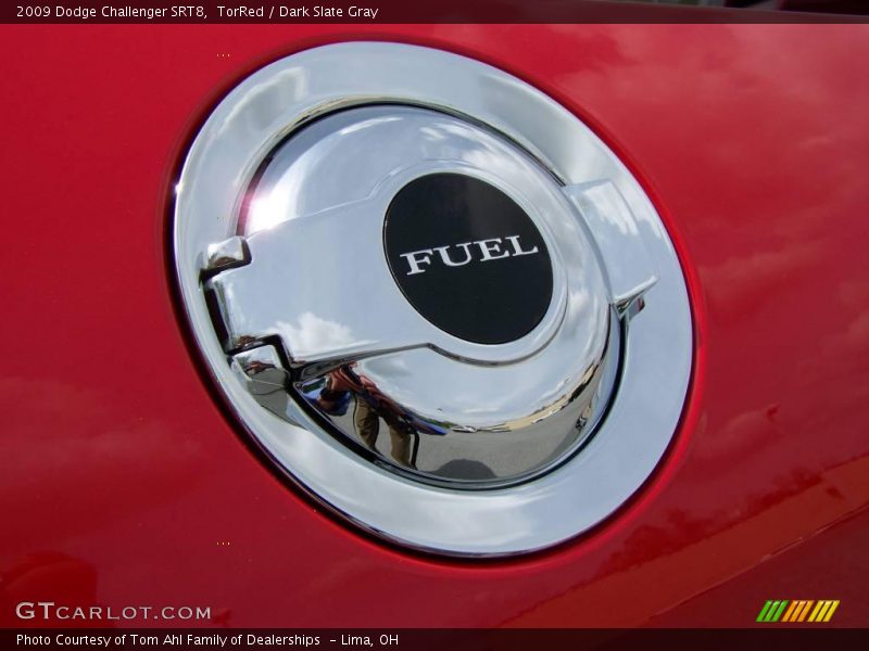 TorRed / Dark Slate Gray 2009 Dodge Challenger SRT8