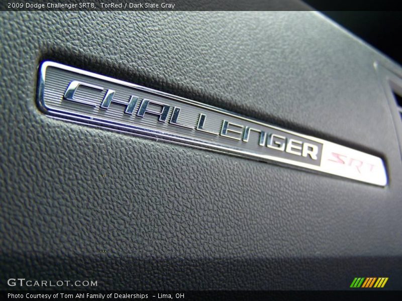 TorRed / Dark Slate Gray 2009 Dodge Challenger SRT8