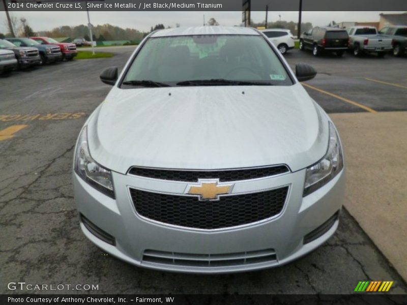 Silver Ice Metallic / Jet Black/Medium Titanium 2014 Chevrolet Cruze LS