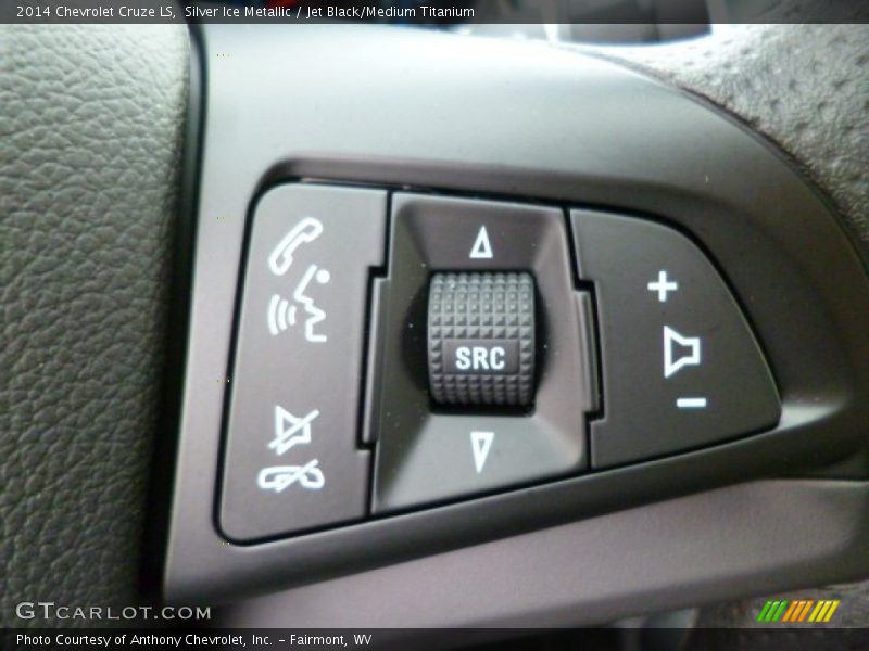 Silver Ice Metallic / Jet Black/Medium Titanium 2014 Chevrolet Cruze LS