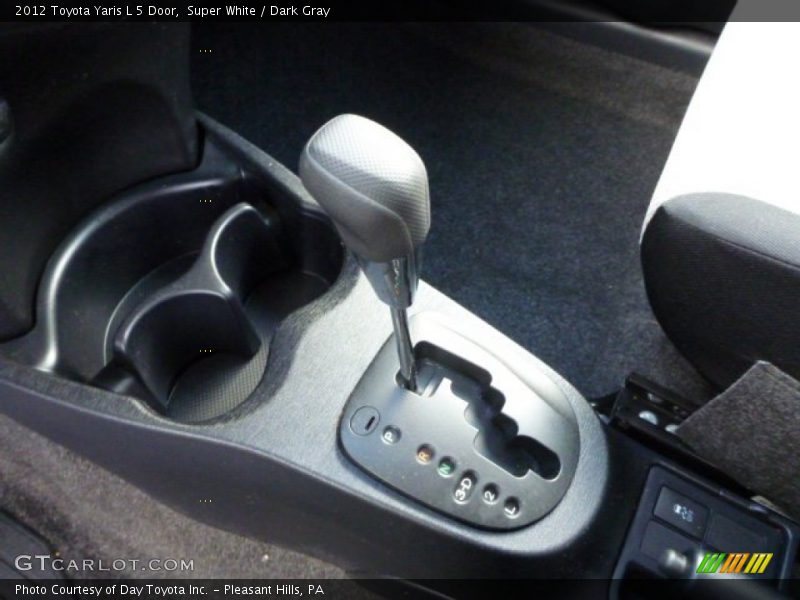 Super White / Dark Gray 2012 Toyota Yaris L 5 Door