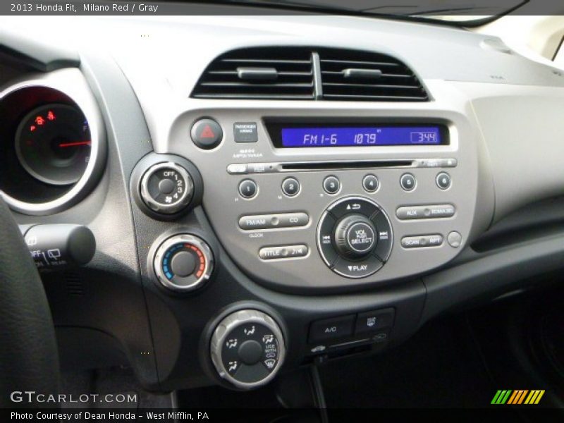 Milano Red / Gray 2013 Honda Fit