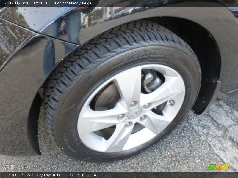 Midnight Black / Beige 2012 Hyundai Elantra GLS