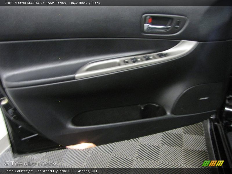 Onyx Black / Black 2005 Mazda MAZDA6 s Sport Sedan