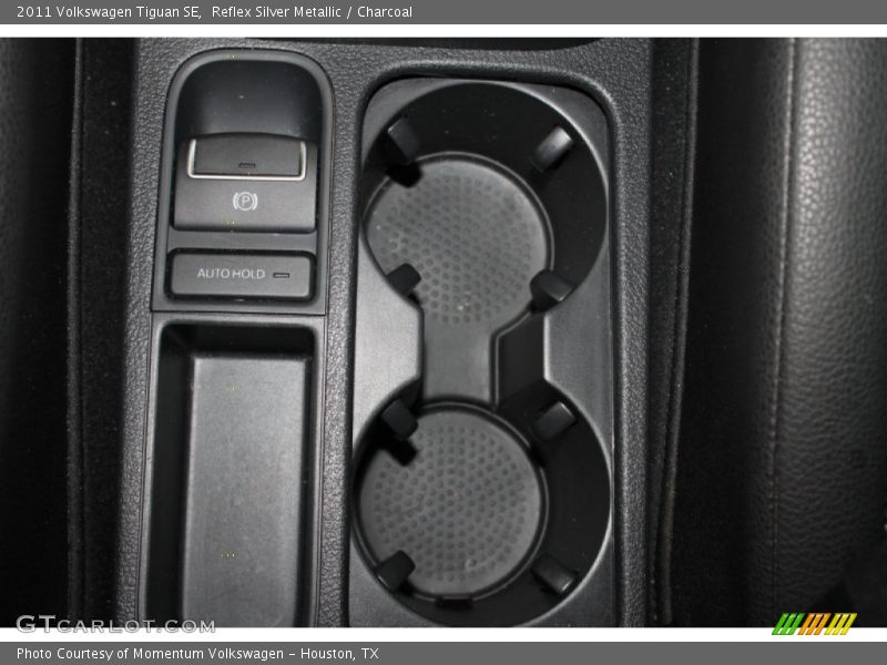 Reflex Silver Metallic / Charcoal 2011 Volkswagen Tiguan SE