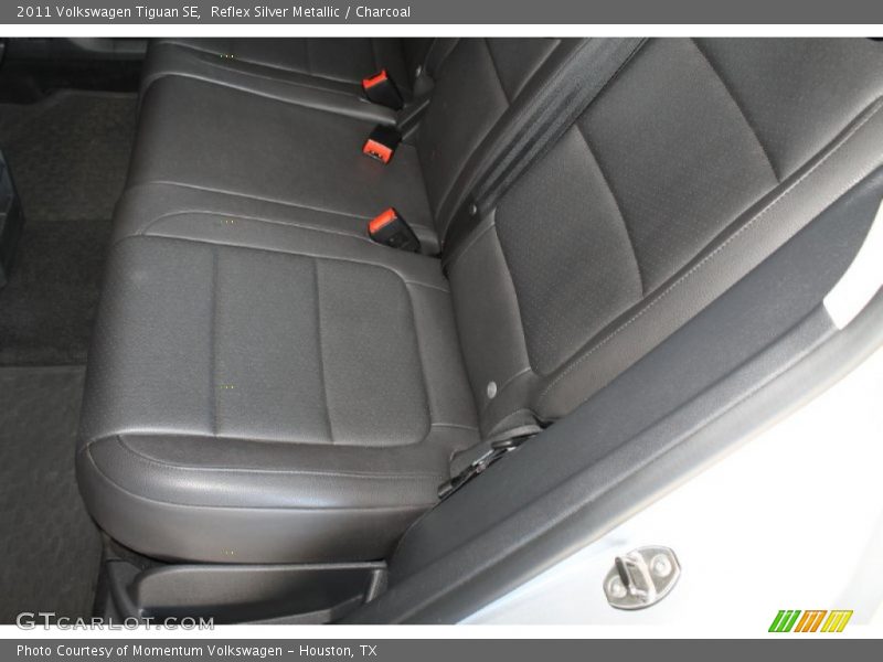 Reflex Silver Metallic / Charcoal 2011 Volkswagen Tiguan SE