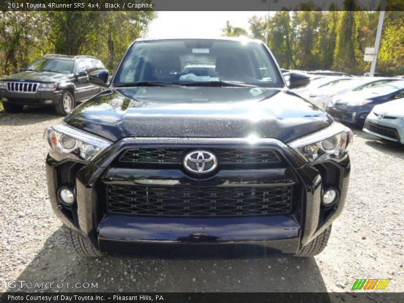 Black / Graphite 2014 Toyota 4Runner SR5 4x4