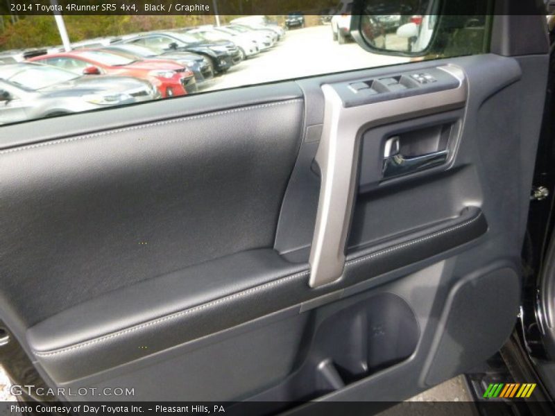 Black / Graphite 2014 Toyota 4Runner SR5 4x4