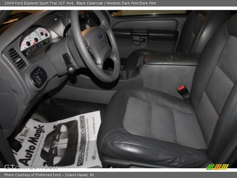 Black Clearcoat / Medium Dark Flint/Dark Flint 2004 Ford Explorer Sport Trac XLT 4x4