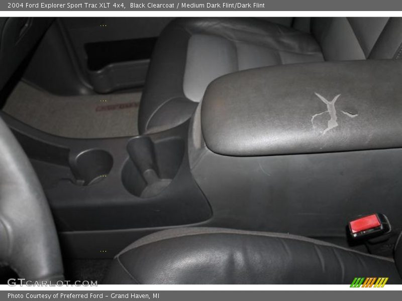 Black Clearcoat / Medium Dark Flint/Dark Flint 2004 Ford Explorer Sport Trac XLT 4x4