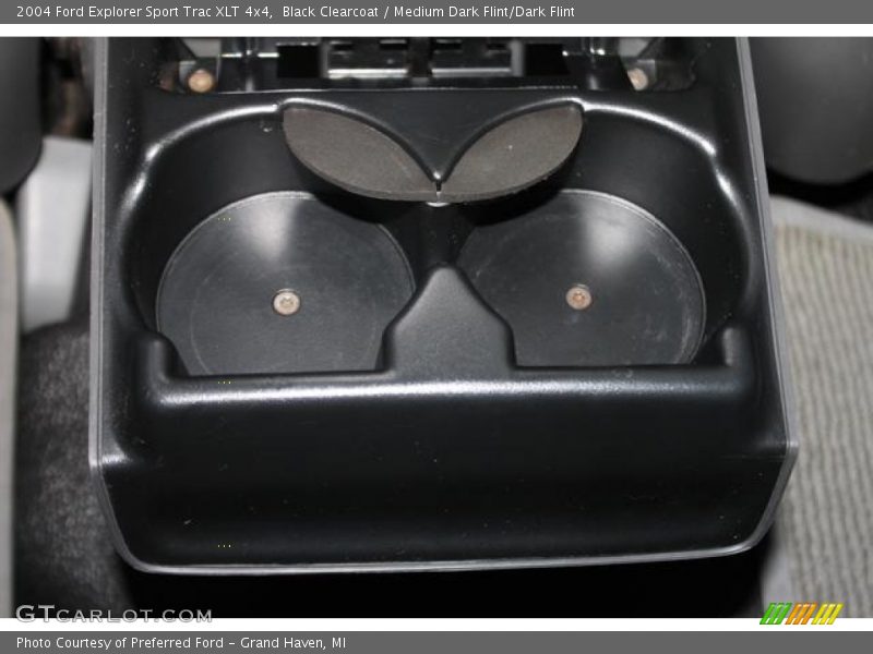 Black Clearcoat / Medium Dark Flint/Dark Flint 2004 Ford Explorer Sport Trac XLT 4x4