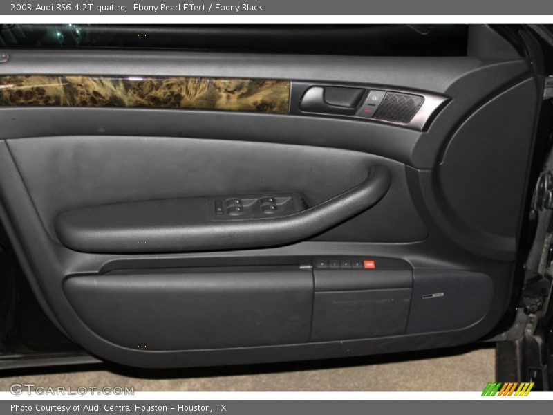 Door Panel of 2003 RS6 4.2T quattro