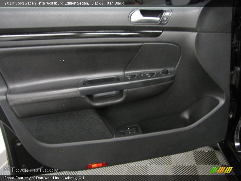 Black / Titan Black 2010 Volkswagen Jetta Wolfsburg Edition Sedan