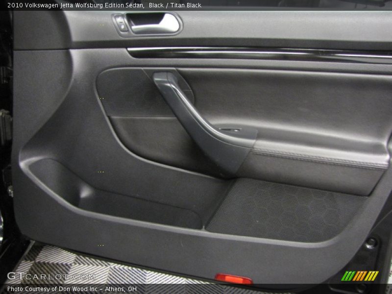 Black / Titan Black 2010 Volkswagen Jetta Wolfsburg Edition Sedan