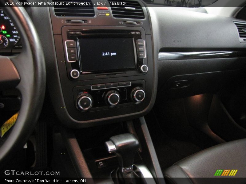 Black / Titan Black 2010 Volkswagen Jetta Wolfsburg Edition Sedan