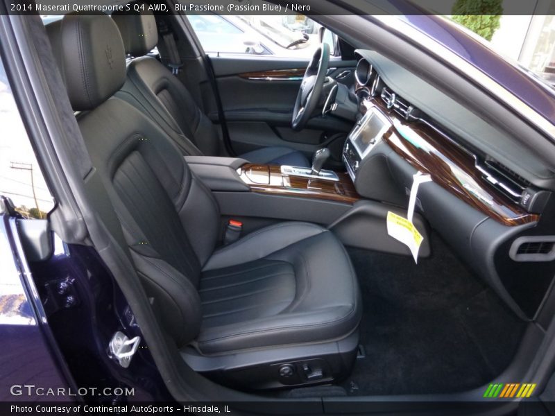 Front Seat of 2014 Quattroporte S Q4 AWD