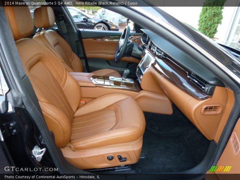 Front Seat of 2014 Quattroporte S Q4 AWD